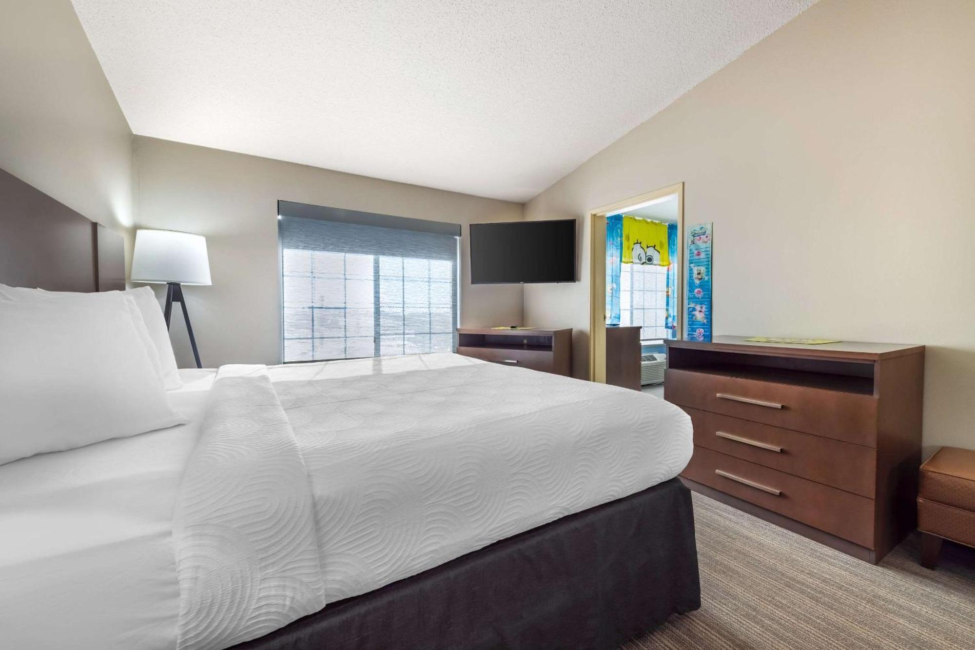 Country Inn & Suites By Radisson, Watertown, Sd Εξωτερικό φωτογραφία