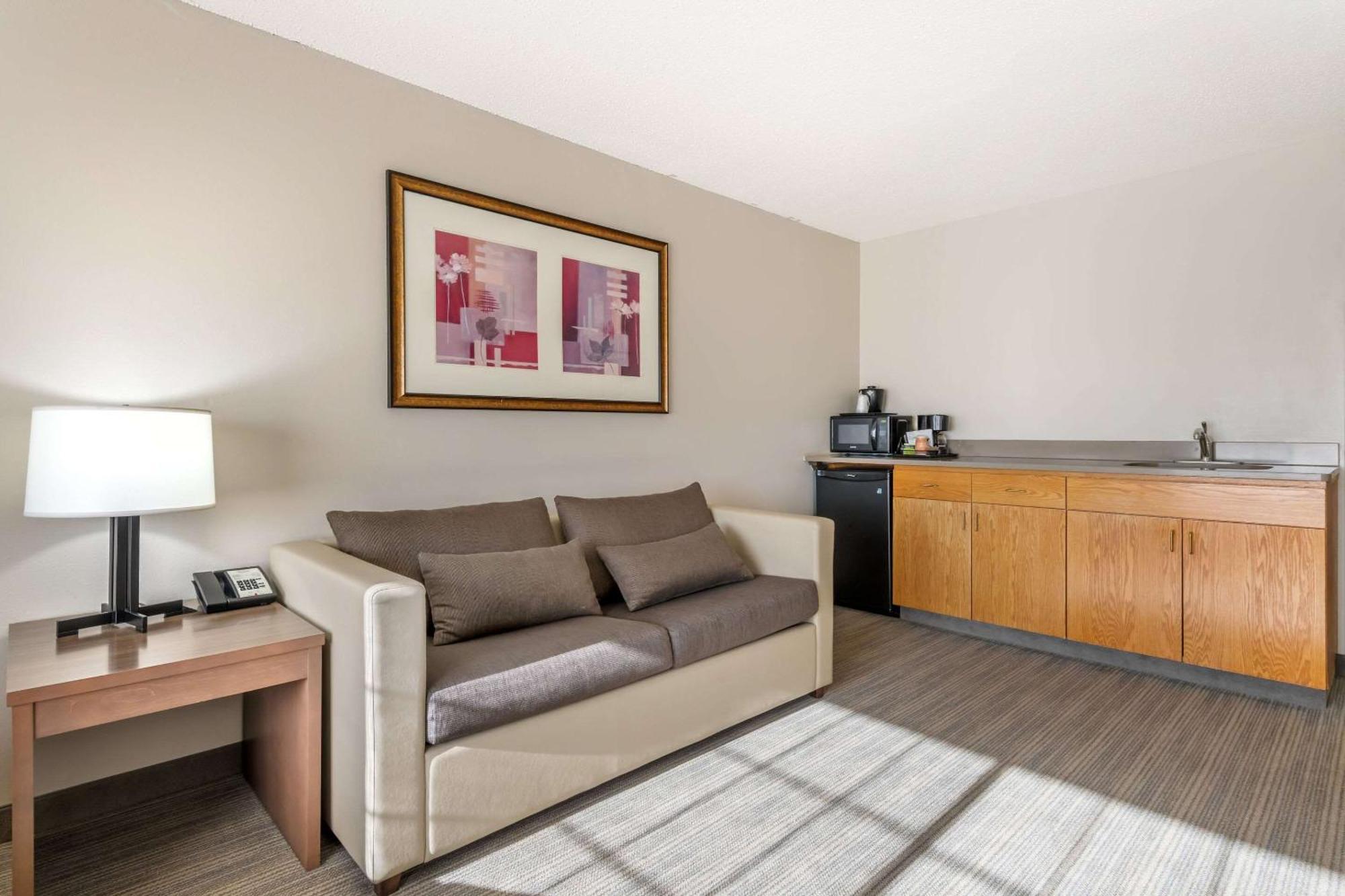 Country Inn & Suites By Radisson, Watertown, Sd Εξωτερικό φωτογραφία