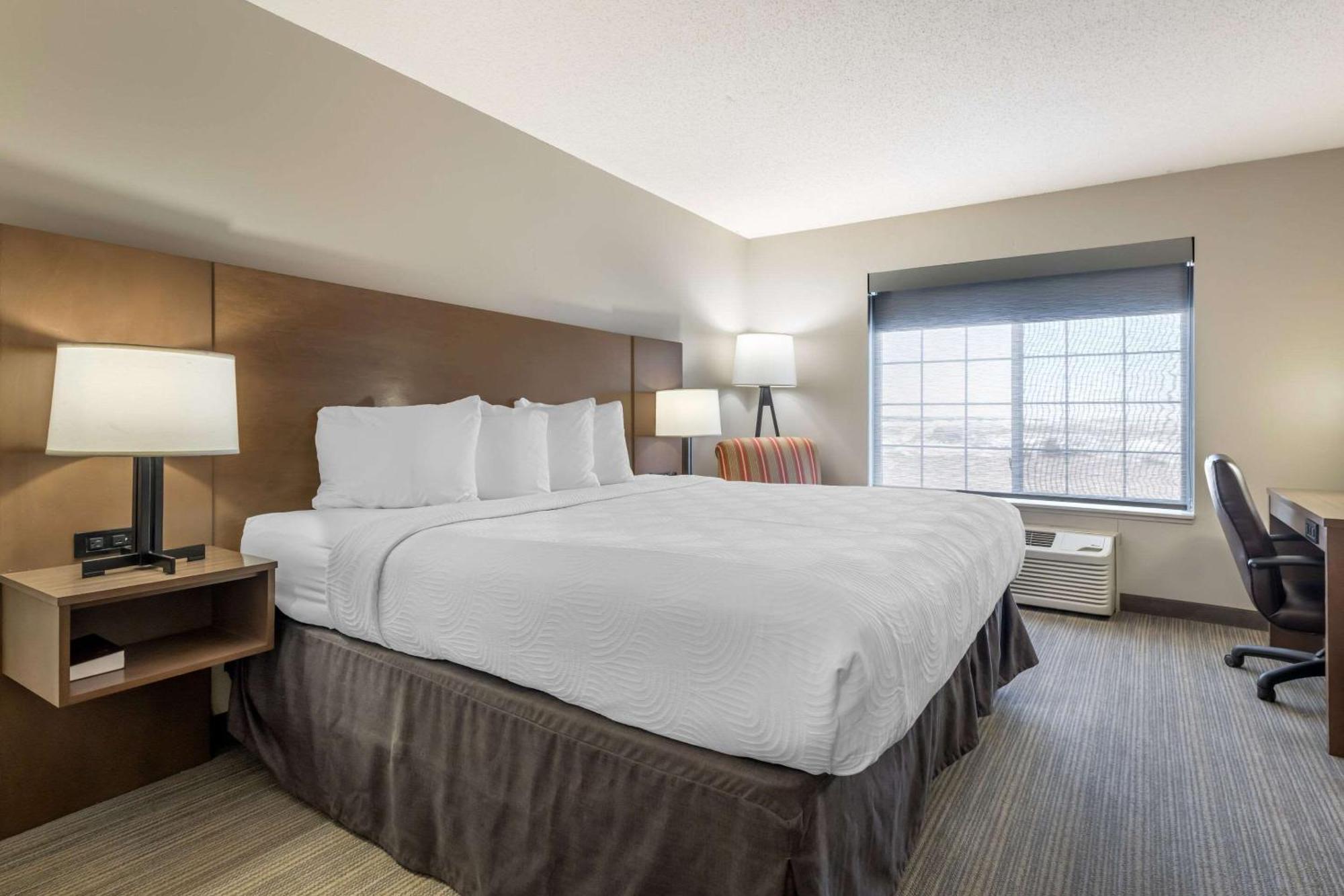 Country Inn & Suites By Radisson, Watertown, Sd Εξωτερικό φωτογραφία