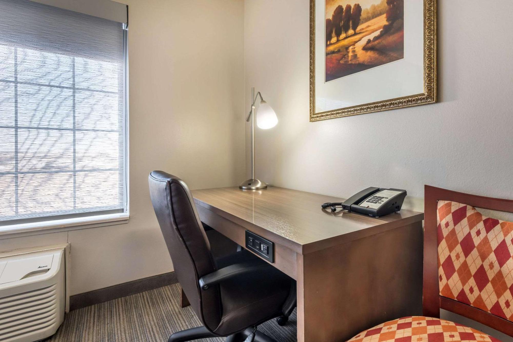 Country Inn & Suites By Radisson, Watertown, Sd Εξωτερικό φωτογραφία