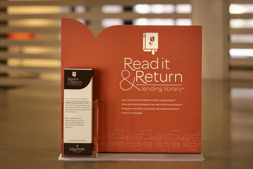 Country Inn & Suites By Radisson, Watertown, Sd Εξωτερικό φωτογραφία